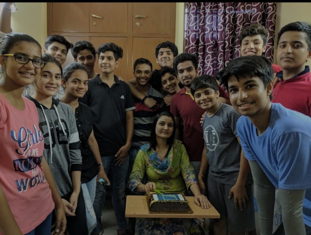 Dr. Deepshikha Classes enrollment - Unlock Your Potential with Expert teaching in Greater Noida